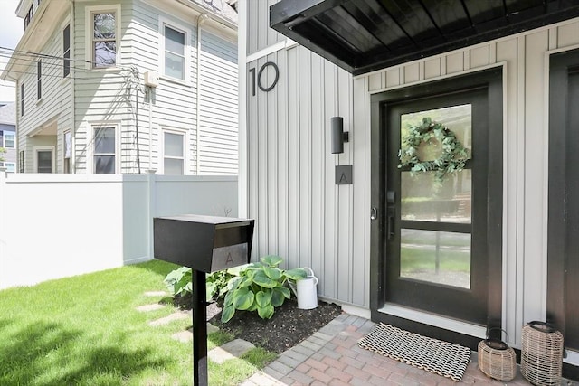 10 Wakefield Ave Unit A, Wakefield, MA 01880 - doorway to property with board and batten siding