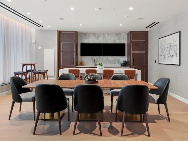 380 Harrison Ave Unit Ph1K, Boston, MA 02118 - dining room with light wood-type flooring, baseboards, and recessed lighting