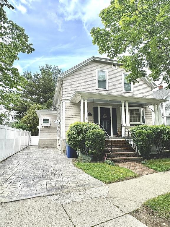 11 Moynan St, New Bedford, MA 02745 - view of front of house featuring covered porch