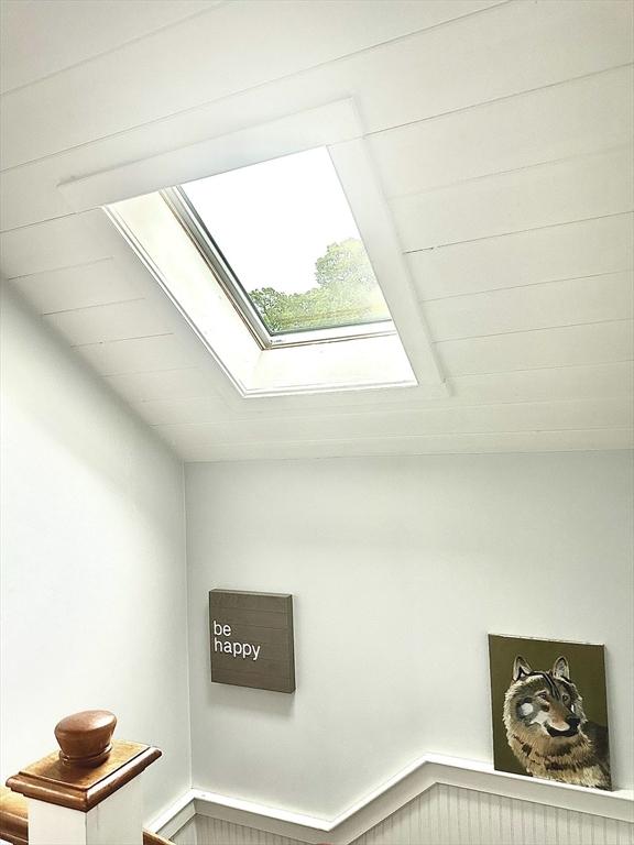 11 Moynan St, New Bedford, MA 02745 - detailed view of a skylight