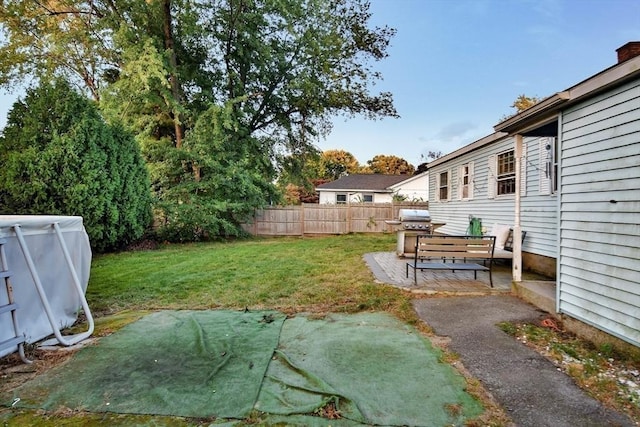 view of yard with a patio