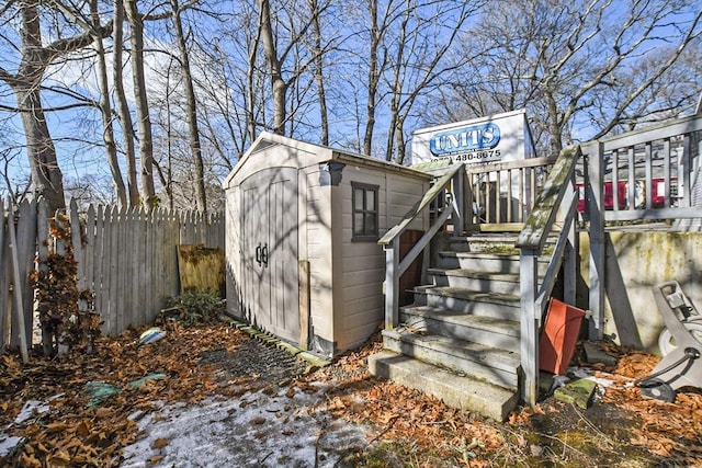 view of outbuilding