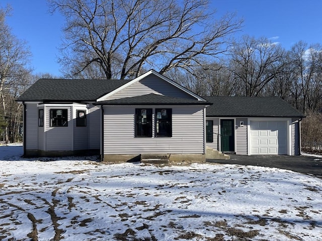 view of front facade with a garage