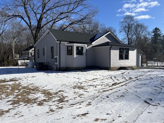 view of front of house featuring central AC unit