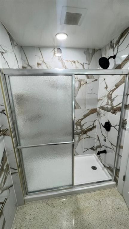 33 Williams St, New London, CT 06320 - bathroom with a marble finish shower