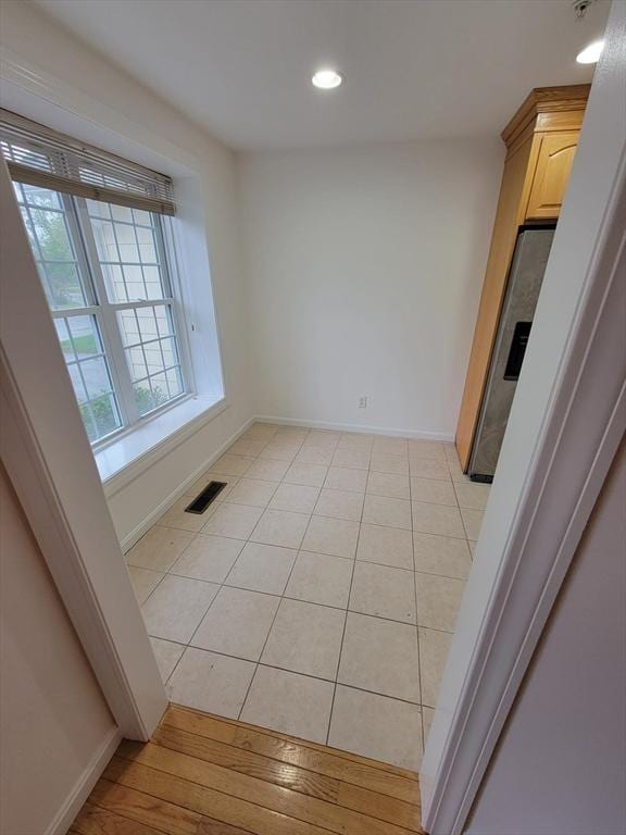 281 Rowley Bridge Rd Unit 7, Topsfield, MA 01983 - unfurnished room featuring recessed lighting, baseboards, and light tile patterned floors