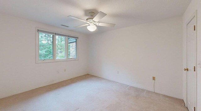 33 Cobblestone Ln Unit 33, Worcester, MA 01606 - spare room featuring light colored carpet and a ceiling fan