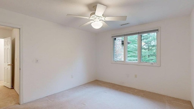 33 Cobblestone Ln Unit 33, Worcester, MA 01606 - empty room featuring light colored carpet and a ceiling fan