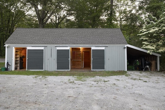697 Rte 197, Woodstock, CT 06281 - view of garage