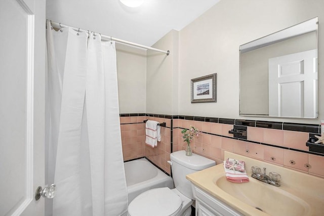15 Eustis Ave, Wakefield, MA 01880 - bathroom with toilet, shower / bathtub combination with curtain, and vanity
