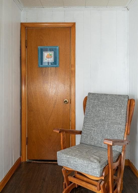 30 Everett St, Woburn, MA 01801 - sitting room with wood finished floors and baseboards