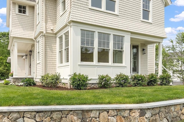 1 Beech Tree Ln, Lexington, MA 02421 - view of property exterior with a yard
