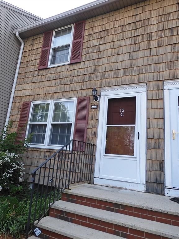 12C Oliver St Unit 12C, Haverhill, MA 01832 - view of doorway to property