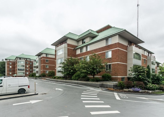 173 Oak Unit 208W, Newton, MA 02464 - view of property