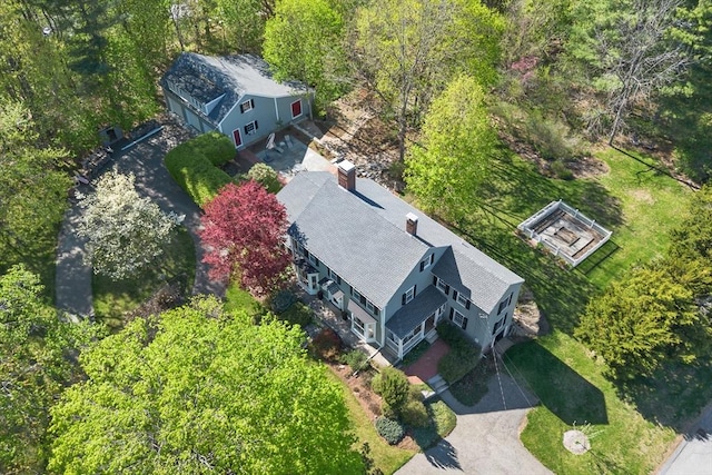 aerial view of property and surrounding area
