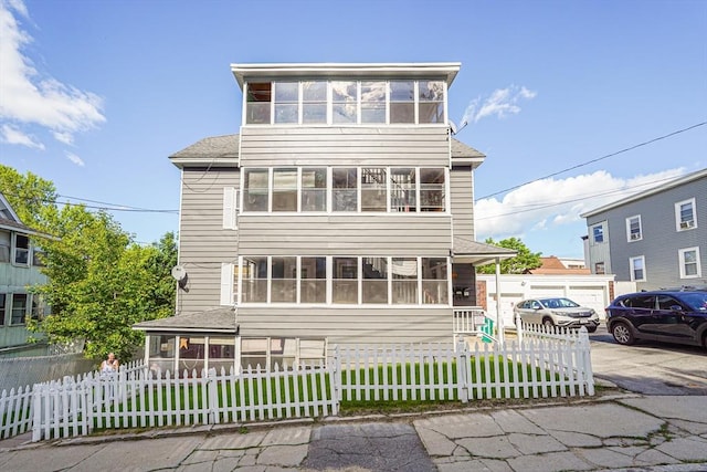 19 Chester St, Fitchburg, MA 01420 - view of front facade with a sunroom
