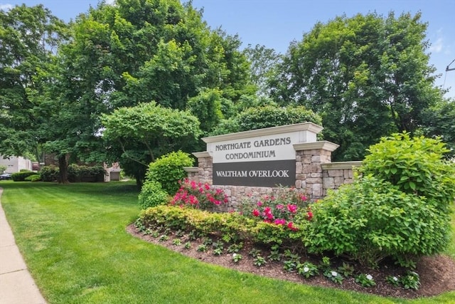 56 Jacqueline Rd Unit 12, Waltham, MA 02452 - community sign with a yard