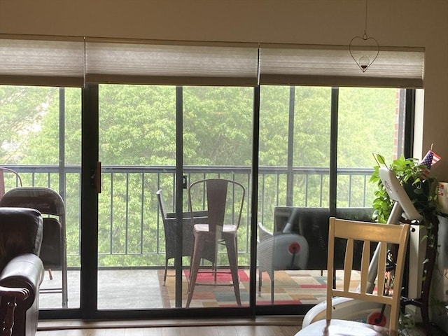 2 Summit Unit 68, Reading, MA 01867 - view of sunroom