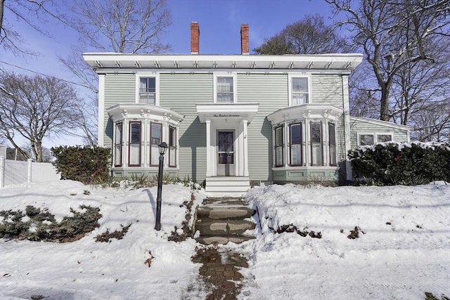 view of italianate house