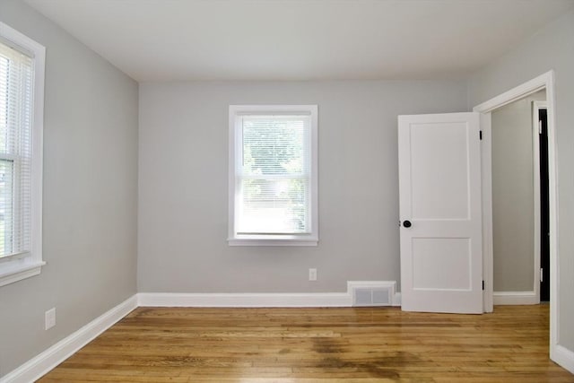 100 Haskin St, Springfield, MA 01109 - empty room with light wood-style flooring