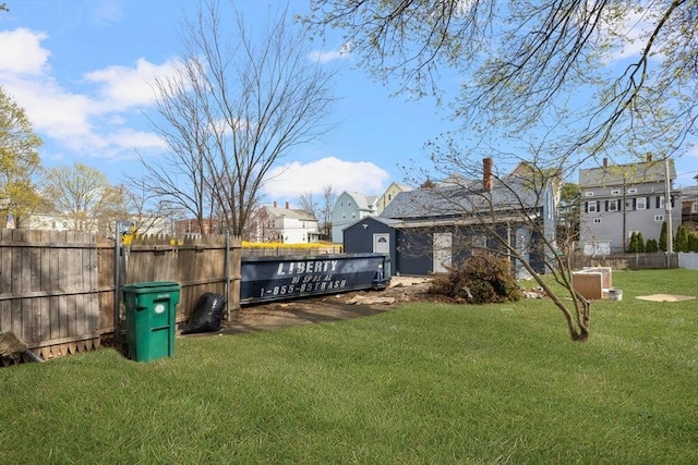 view of yard featuring a residential view
