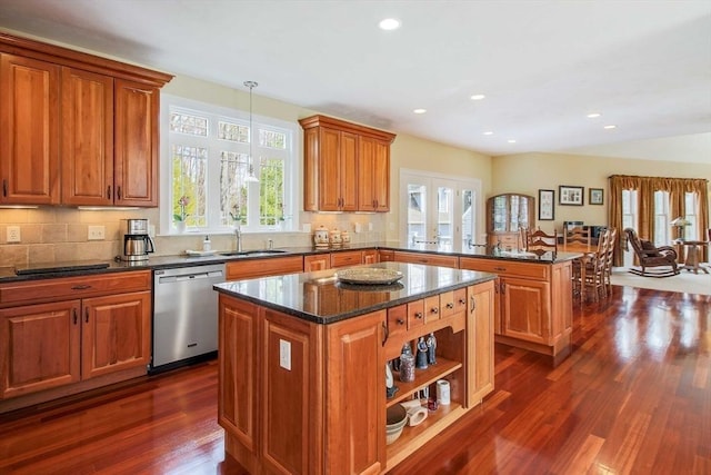 32 Erins Way, Holden, MA 01520 - kitchen featuring dishwasher, a sink, a peninsula, dark wood-style flooring, and a center island
