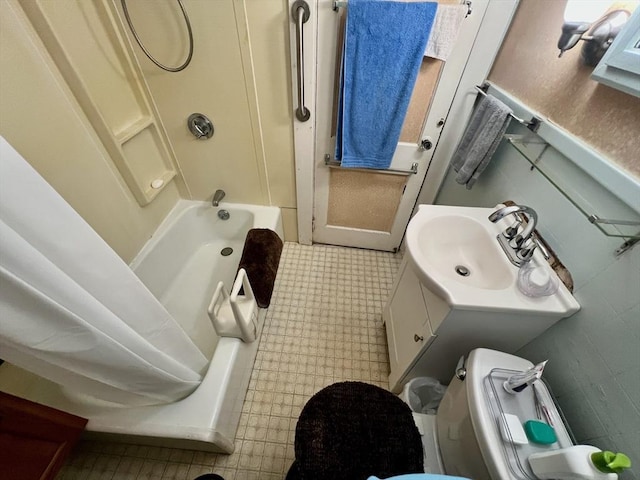 66-R Beach St, Warren, RI 02885 - bathroom with vanity, shower / bath combination, and tile patterned floors