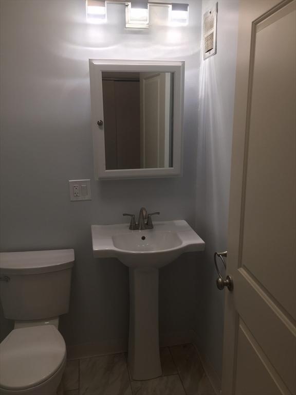 881 Main St Unit U10, Walpole, MA 02081 - half bath with toilet and baseboards
