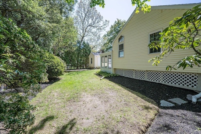 191 Speen, Natick, MA 01760 - view of green lawn