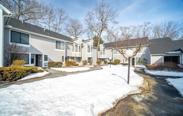 view of community featuring a residential view