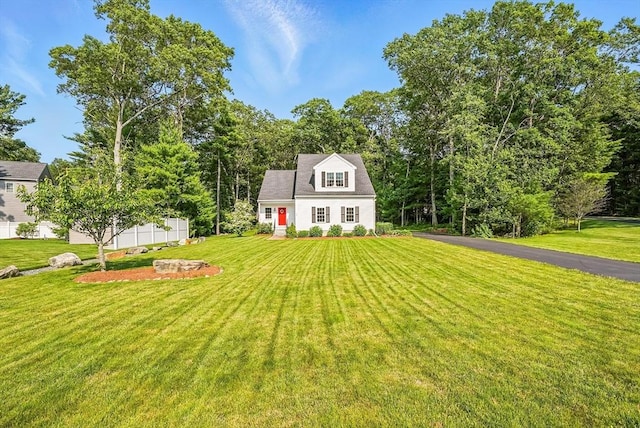 83 Partridge Hill Rd, Sutton, MA 01590 - new england style home featuring a front lawn