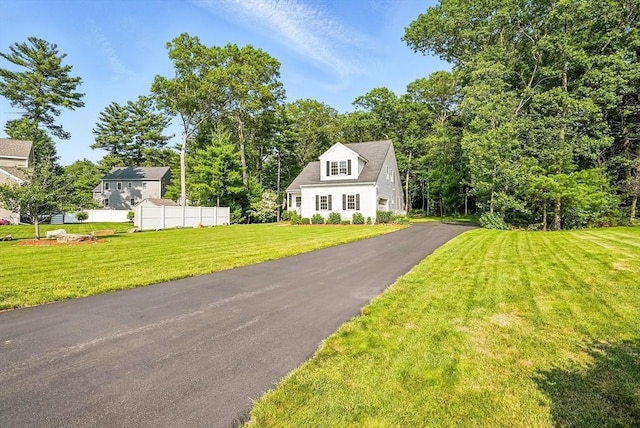 83 Partridge Hill Rd, Sutton, MA 01590 - cape cod-style house featuring asphalt driveway