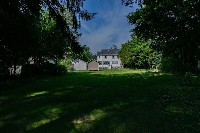 286 Fisher St, Walpole, MA 02081 - view of green lawn