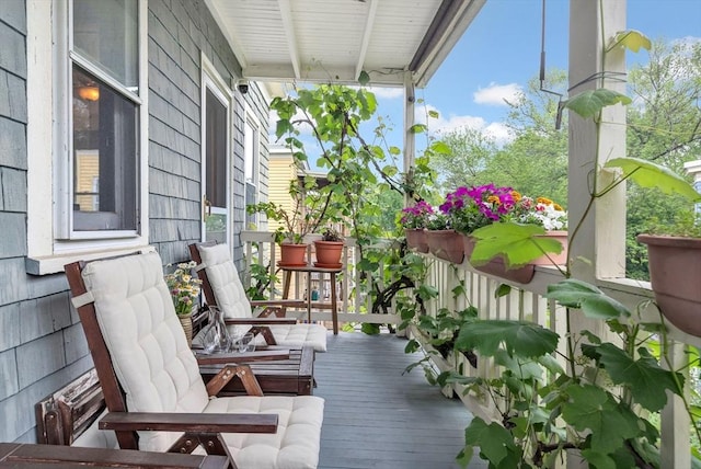 36-38 Rice St Unit 3, Cambridge, MA 02140 - view of wooden porch