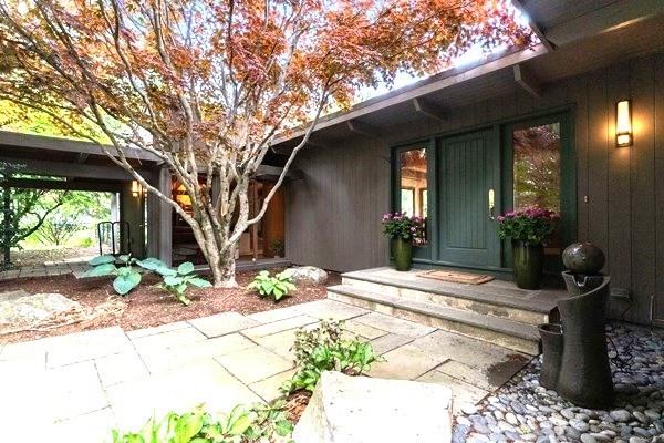 45 Pound St, Medfield, MA 02052 - view of entrance to property