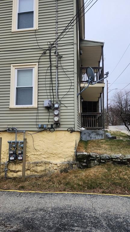 view of property exterior