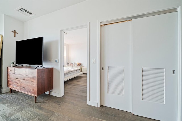 375 Canal St Unit 1109, Somerville, MA 02145 - bedroom with wood finished floors and a closet