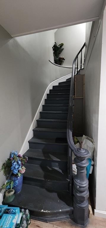 8 Suffield St, Worcester, MA 01610 - stairs with baseboards