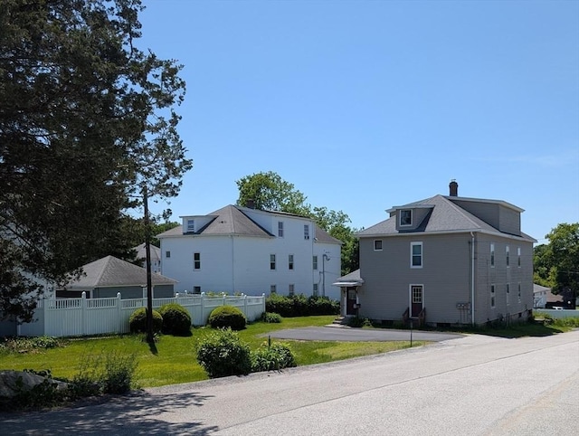 5 Hall St, Webster, MA 01570 - view of front facade featuring a chimney
