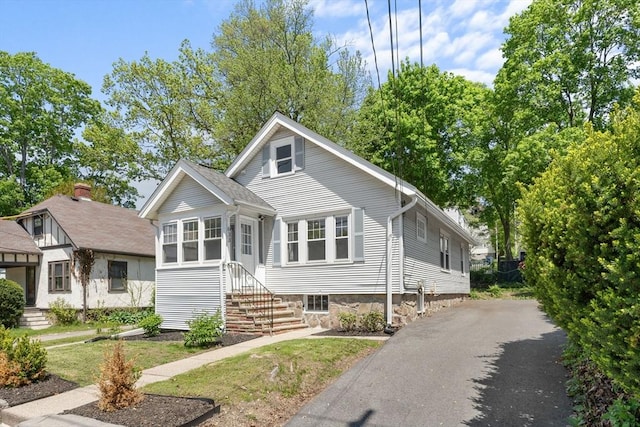 633 Lagrange St, Boston, MA 02132 - view of front of property with driveway