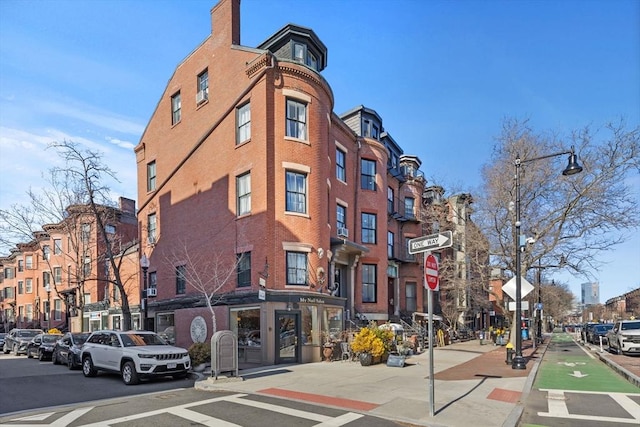667 Tremont St Unit 1, Boston, MA 02118 - view of building exterior