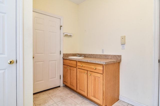 12 Braeburn Ln Unit 12, Ashland, MA 01721 - bathroom with tile patterned flooring and vanity