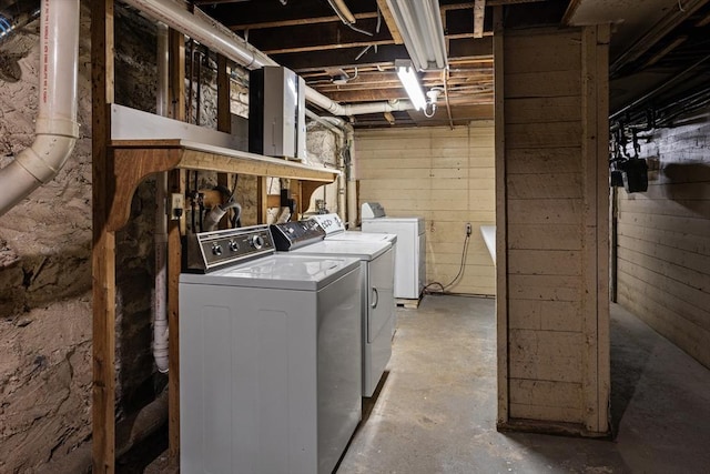17-19 Maple St, Newton, MA 02466 - laundry room with washing machine and dryer
