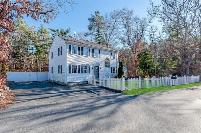 view of front of home