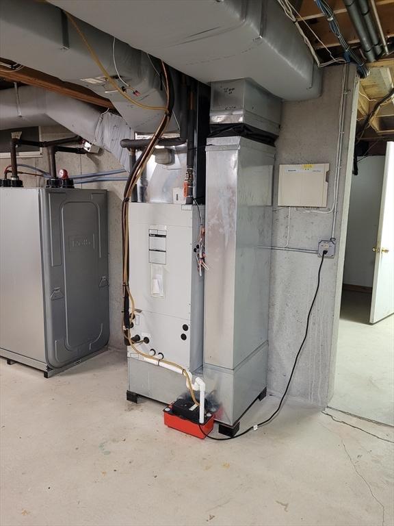 view of utility room