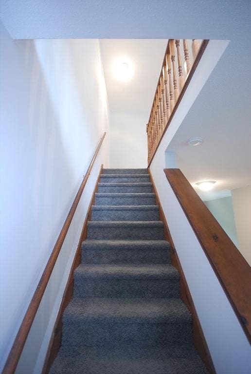 343 Chicopee St Unit 41, Chicopee, MA 01013 - view of stairs