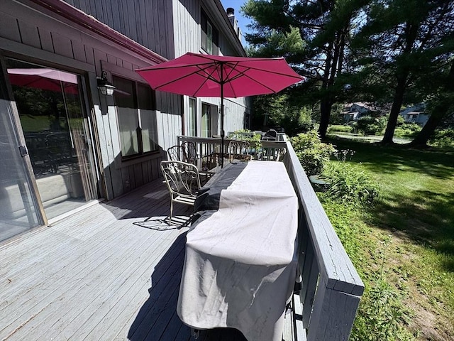 20 Meadowbrook Ln Unit 20, Palmer, MA 01069 - view of wooden terrace