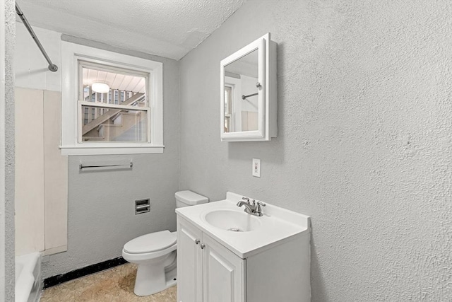 429 Mechanic St, Leominster, MA 01453 - full bathroom with vanity and a textured ceiling