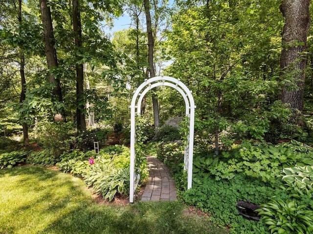 71 Nourse St, Westborough, MA 01581 - exterior view