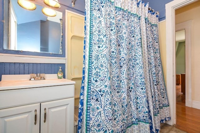 25 Maple Ave, Everett, MA 02149 - full bathroom featuring vanity and curtained shower